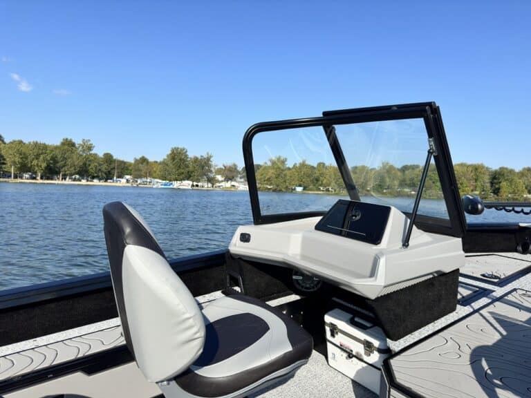 Adventurer 188 DC with Contour Package