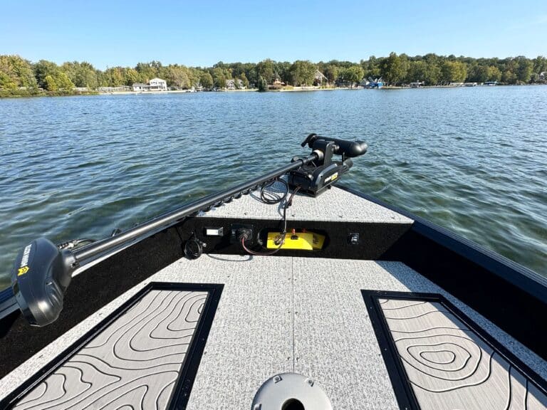 Adventurer 188 DC with Contour Package