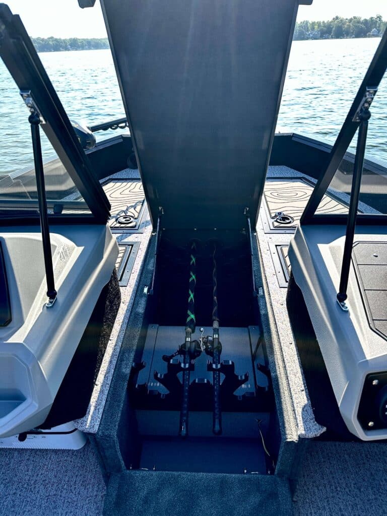 Adventurer 188 DC with Contour Package