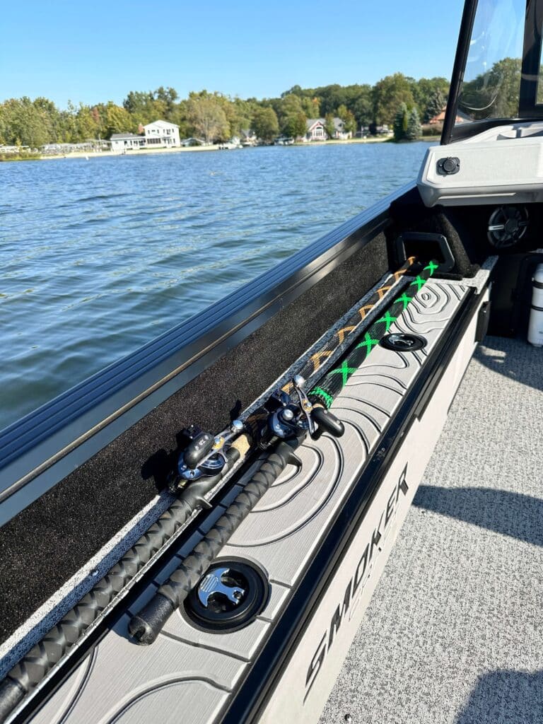 Adventurer 188 DC with Contour Package