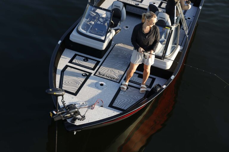 Adventurer 188 DC Pro w/Contour Package