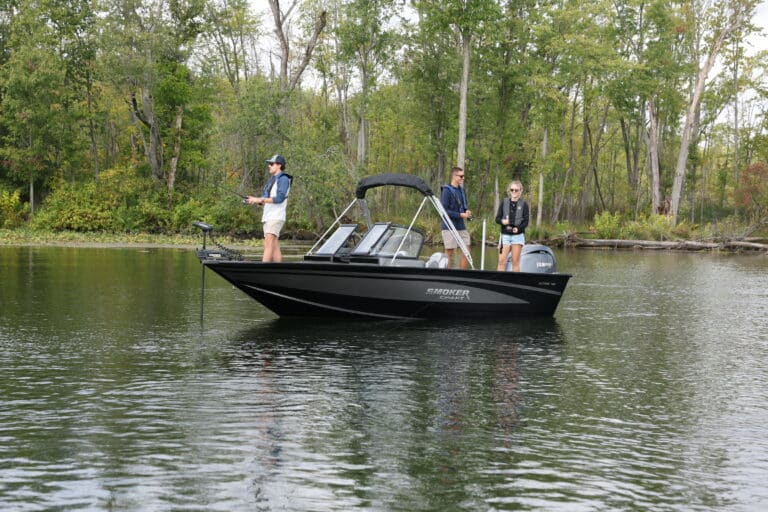 182 Ultima Smoker Craft Fishing Boat